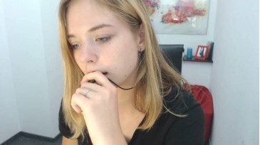 Blonde_Andcute 06-11-2020 Download 