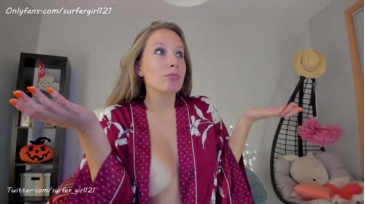 Surfergirl121  08-11-2020 nudesshow Female