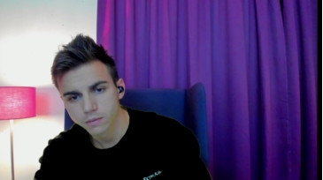 Mewtwo__  09-11-2020 video kitty