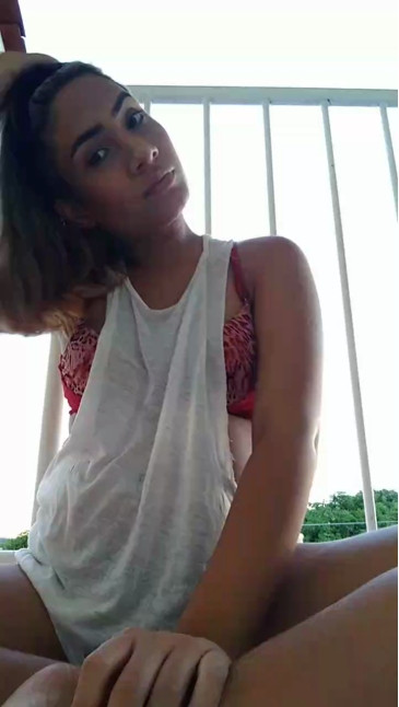 SophiaCooper1 09-11-2020 Webcam 