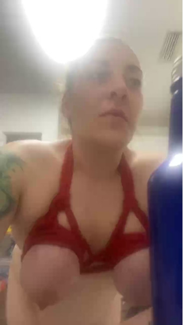 Travelishowu 11-11-2020 Nude 