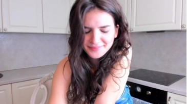 Elaanna  12-11-2020 ejaculation Female