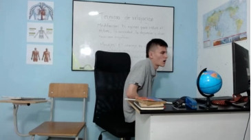 Sergio_In_Class  11-11-2020 video giggles