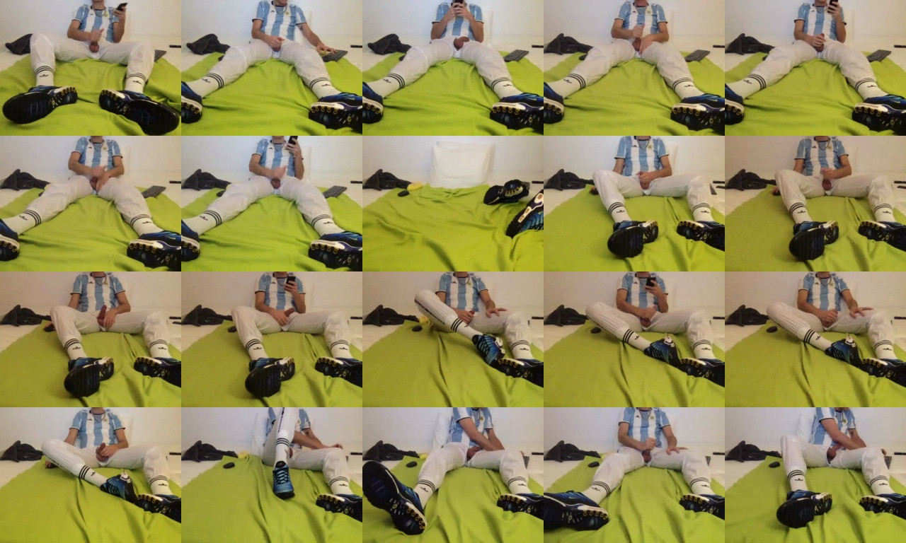 AdidasNL  21-11-2020 Recorded Video Topless