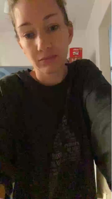 Jenn69 21-11-2020 Topless 