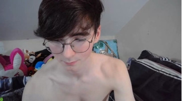 Alfiegreenxxx  22-11-2020 video submissive