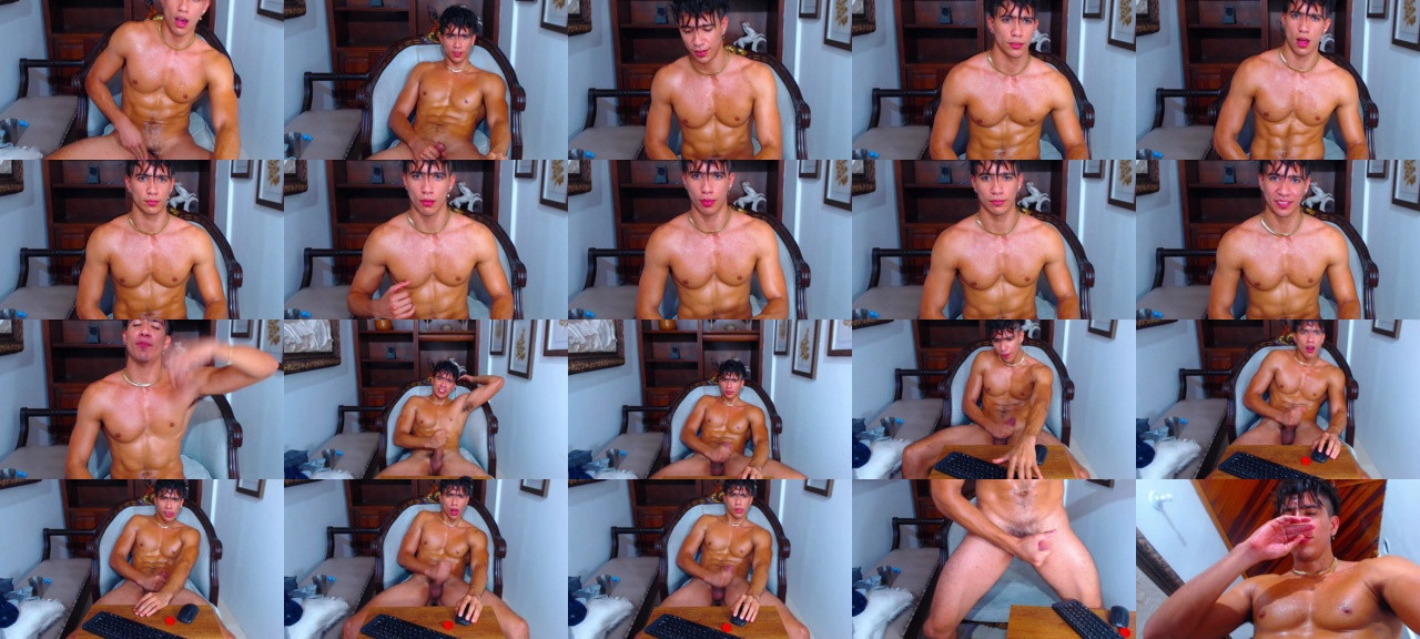 Tyler_Lautner  22-11-2020 Male Naked