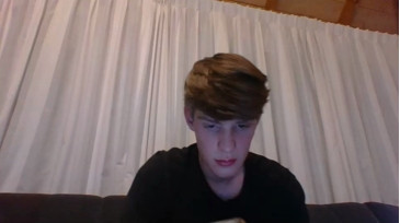 Larsie_Nl  24-11-2020 video feets