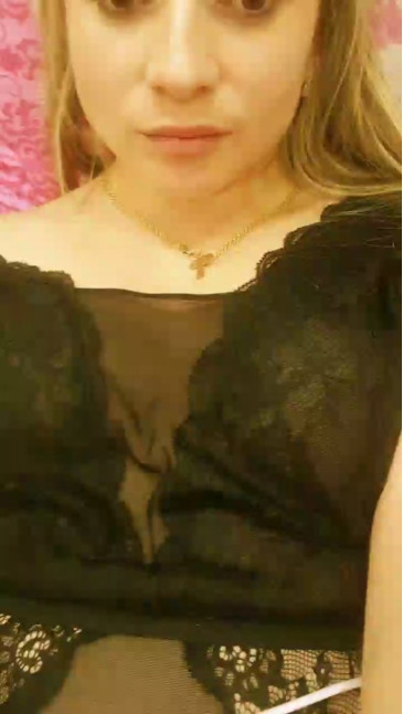 BarbaraLee 25-11-2020 Topless 