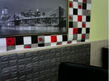 JuliaEstin  26-11-2020 shy Female
