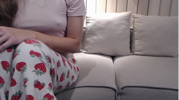 ShySchoolGrl  29-11-2020 biglips Female
