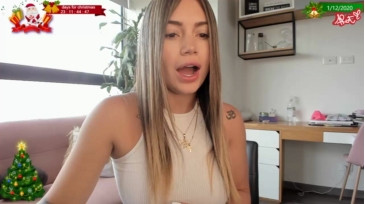 Ashlyeroberts1  01-12-2020 fetis Female