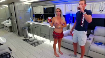 Dddtraveler  01-12-2020 sloppybj Couple