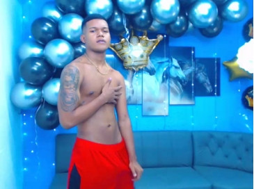 Bravefellerr  04-12-2020 Recorded Video Topless