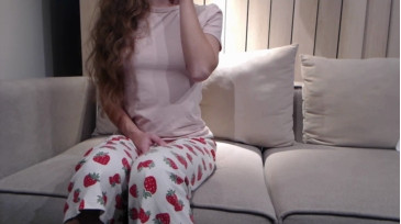 ShySchoolGrl 04-12-2020 Show 