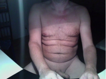 feetbehind2  04-12-2020 Recorded Video Cam