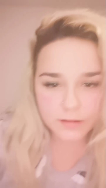 itsonlybubbles  04-12-2020 daddygirl Female