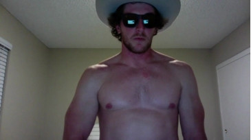 Itsgonnabegreat  04-12-2020 video outfits