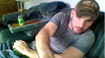 Tyler54303  04-12-2020 video fingerin