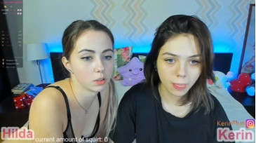 W0wgirls  10-12-2020 legs Couple