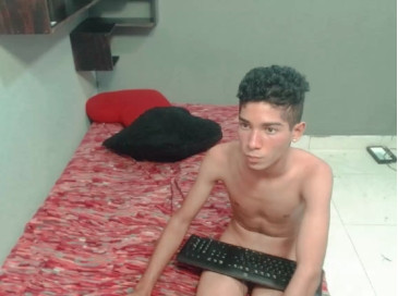 sweet__boys  08-12-2020 Recorded Video Topless
