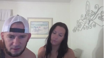 Thebrownbagbandits  11-12-2020 cum on face Couple