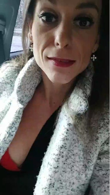 delice  11-12-2020 FLash tits Female