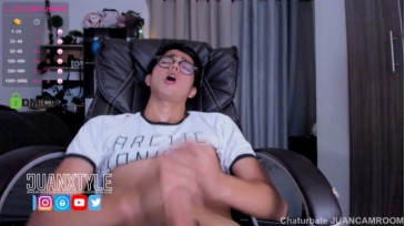 Juancamroom  12-12-2020 video kissing