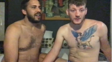 Hunkyguysouth  13-12-2020 video lickfinger