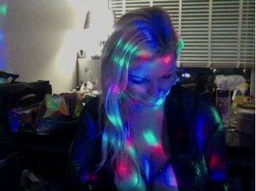 BlondandCurvy 14-12-2020 Pretty 