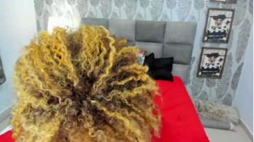 riri_brunnete  15-12-2020 tall Female