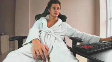 Dave_Maxwell  16-12-2020 video pretty