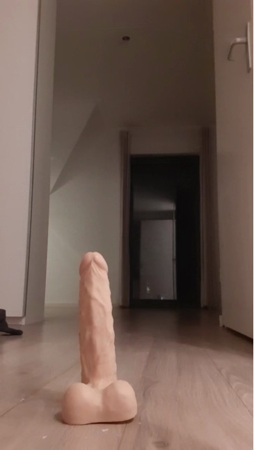 hotbody18y  16-12-2020 video ridedildo