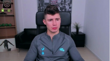 WillRamirez  17-12-2020 video Flash feet