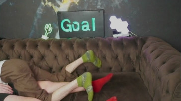 Hotdogswaitingaports  18-12-2020 video domme