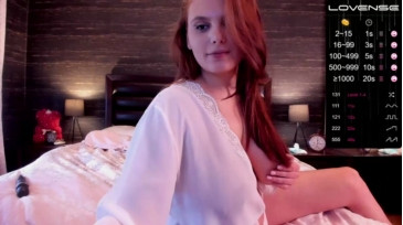 Karrin  19-12-2020 lips Female