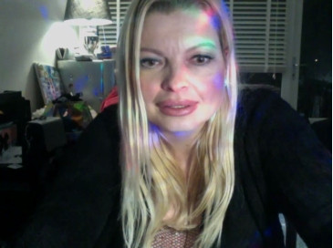 BlondandCurvy 20-12-2020 Pretty 