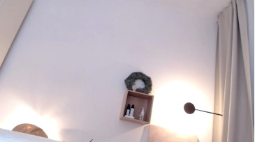 Cleopatra_Sinns  19-12-2020 tugging Female