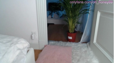 Honey_Devildoll  22-12-2020 smile Female