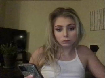 Xoxoblondieee 22-12-2020 Topless 