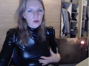Olijfje  27-12-2020 naughty Female