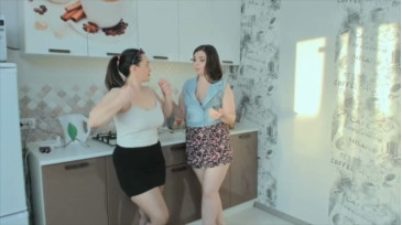 Angiecompany666 30-12-2020 Topless 