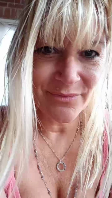 mikaypablo1  30-12-2020 Naked Female