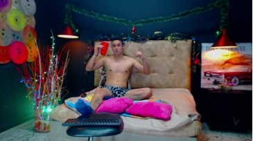 TAYLOR_YMICHAEL  31-12-2020 sexyass Female