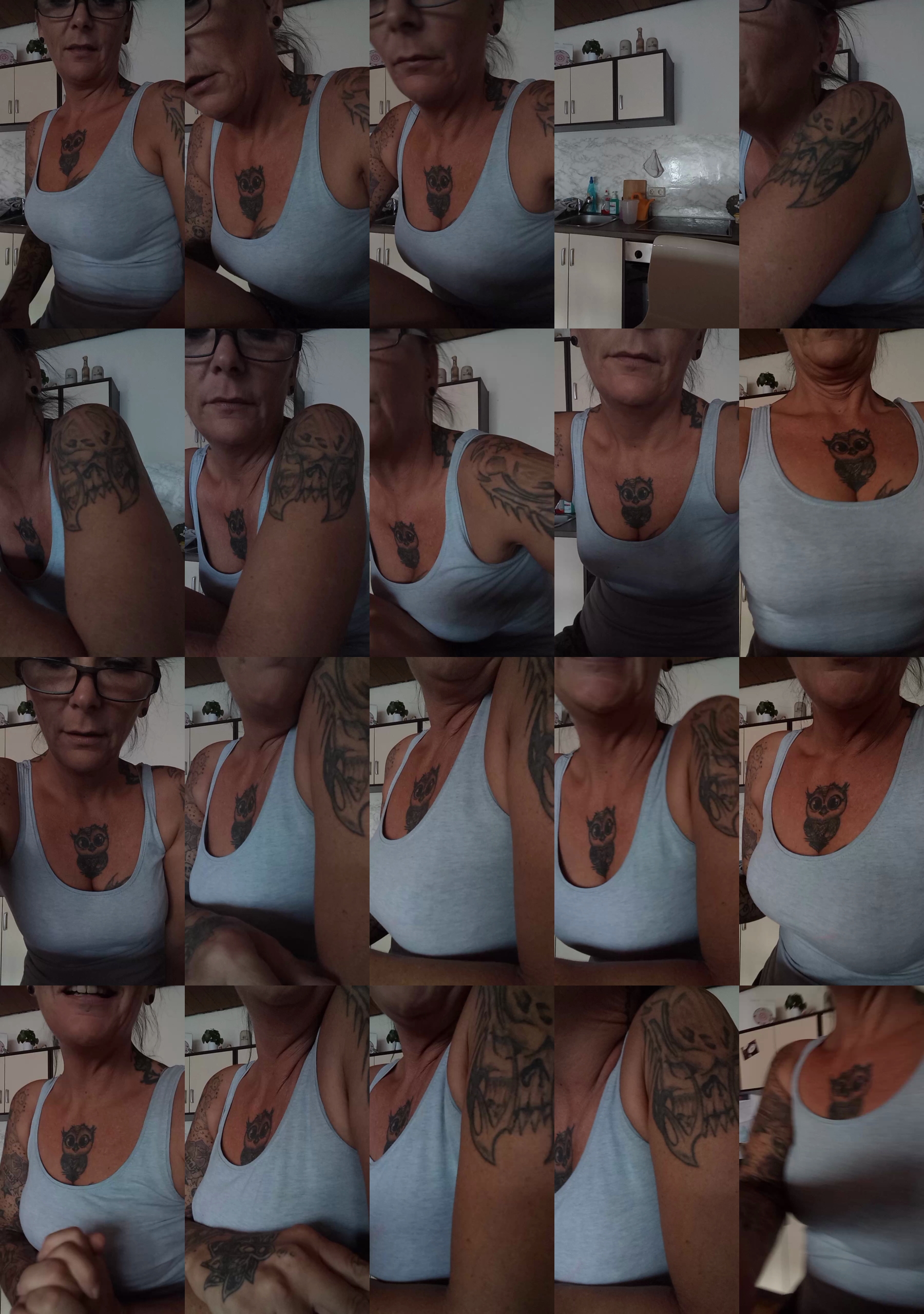 Baby696Girl 22-07-2021 Topless 