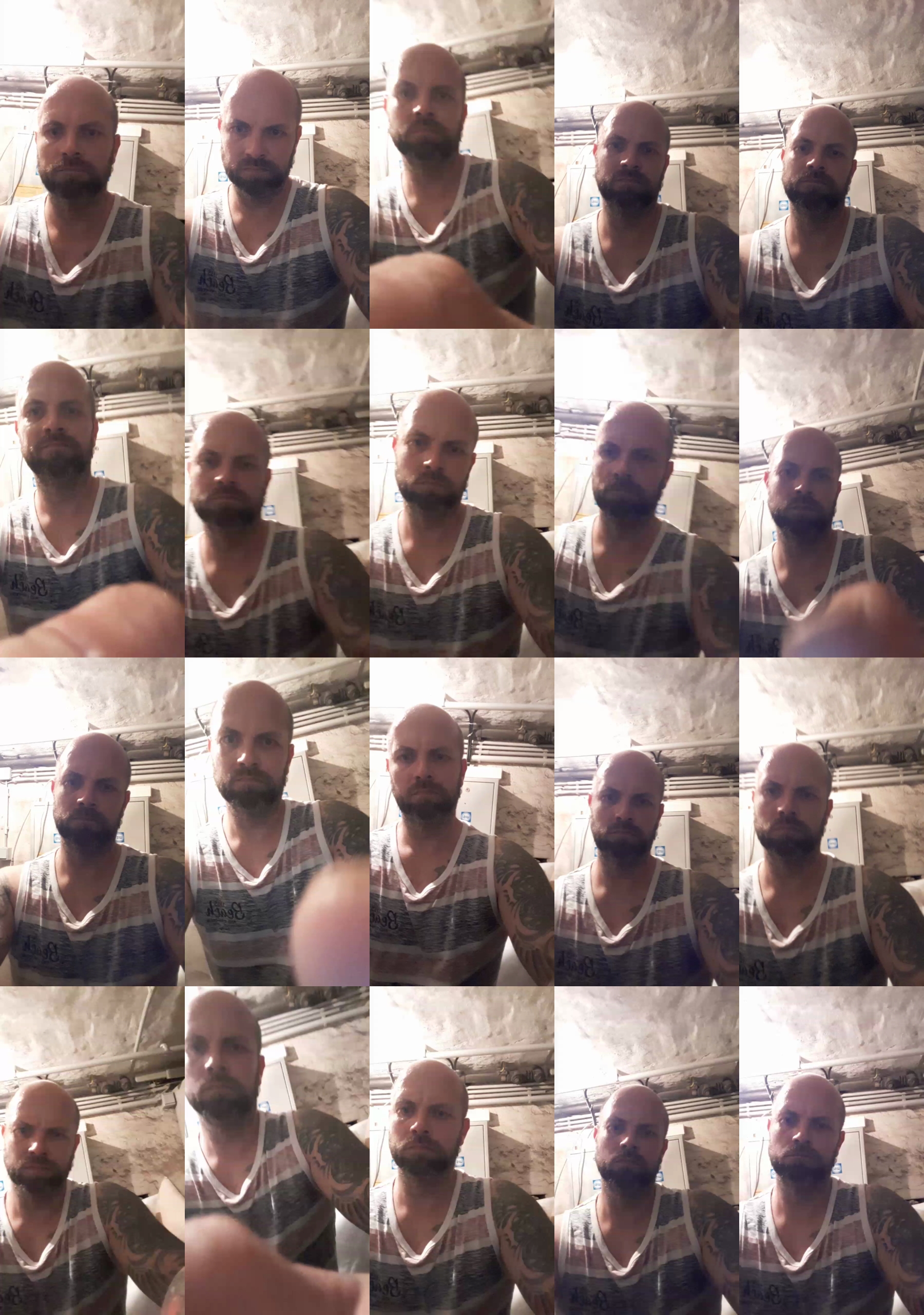 Schwanzfasser  30-08-2021 Recorded Video Topless