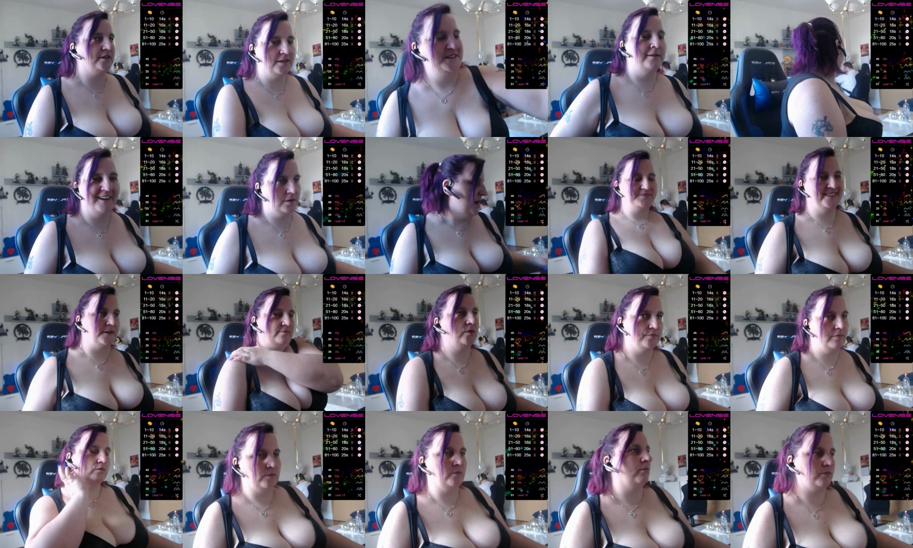 nippelwunder 06-09-2021 Naked 