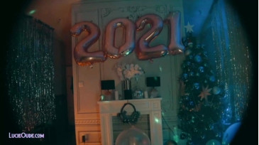 Douxtease 01-01-2021 Topless 