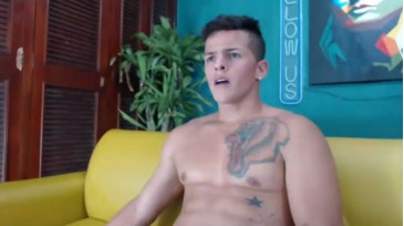 Straigthguysfun  01-01-2021 video toyboy