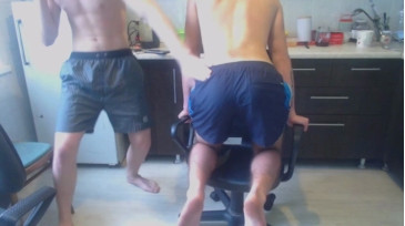 Funny_Guys_Forever  04-01-2021 video OhMiBod